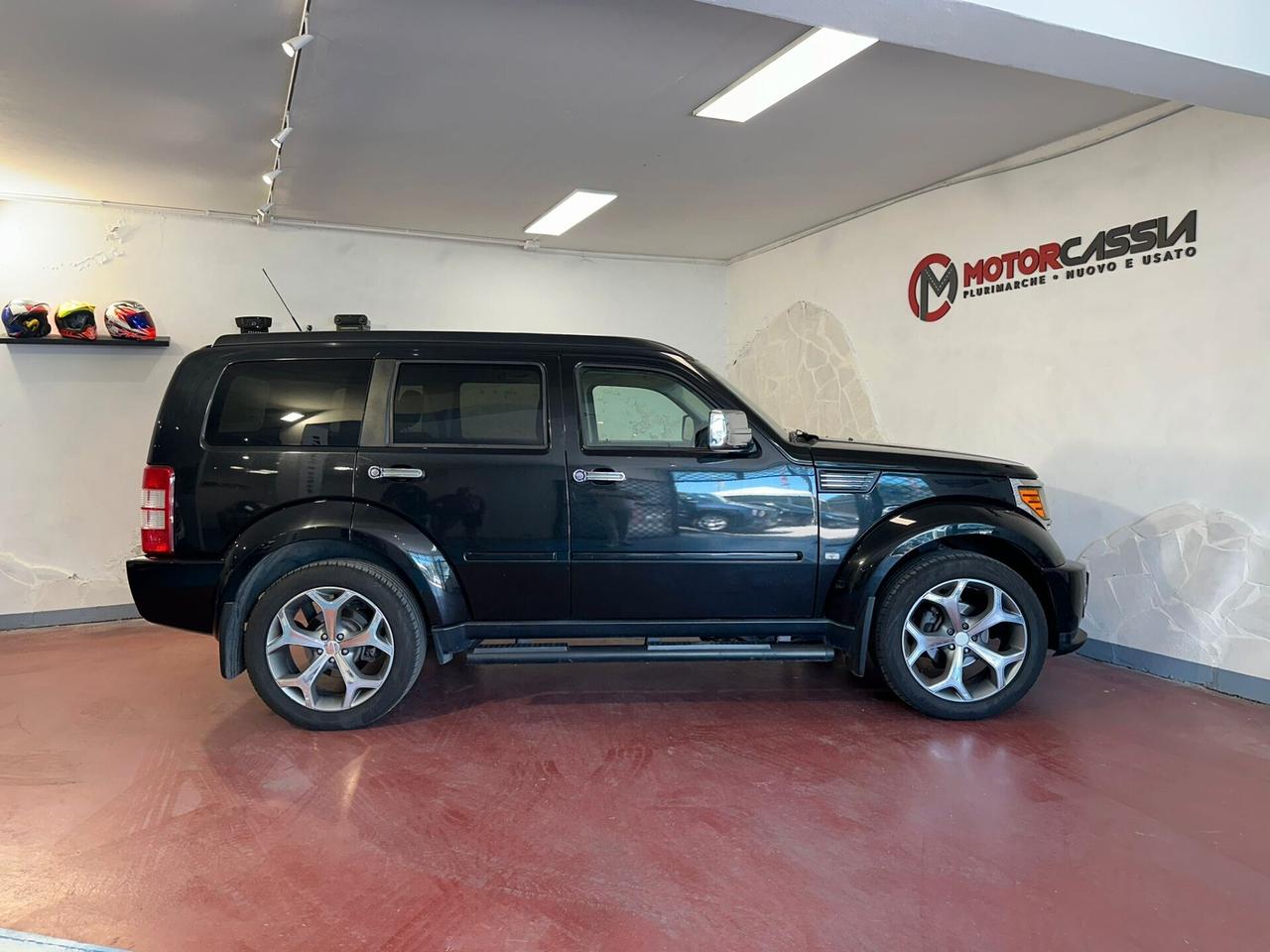 Dodge Nitro 2.8 CRD DPF SXT 4WD Street Edition