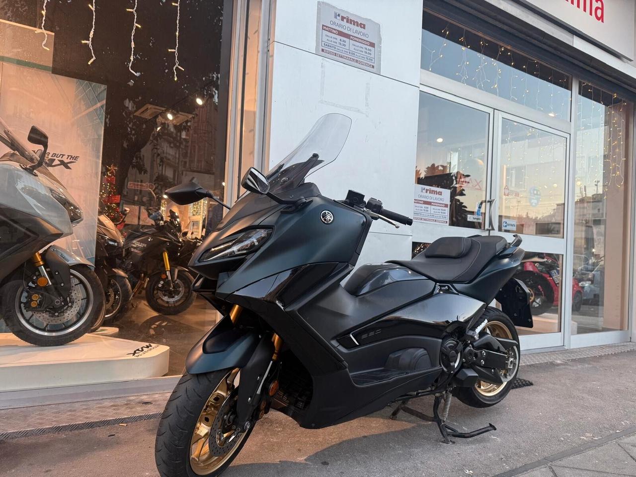 Yamaha T Max TECH
