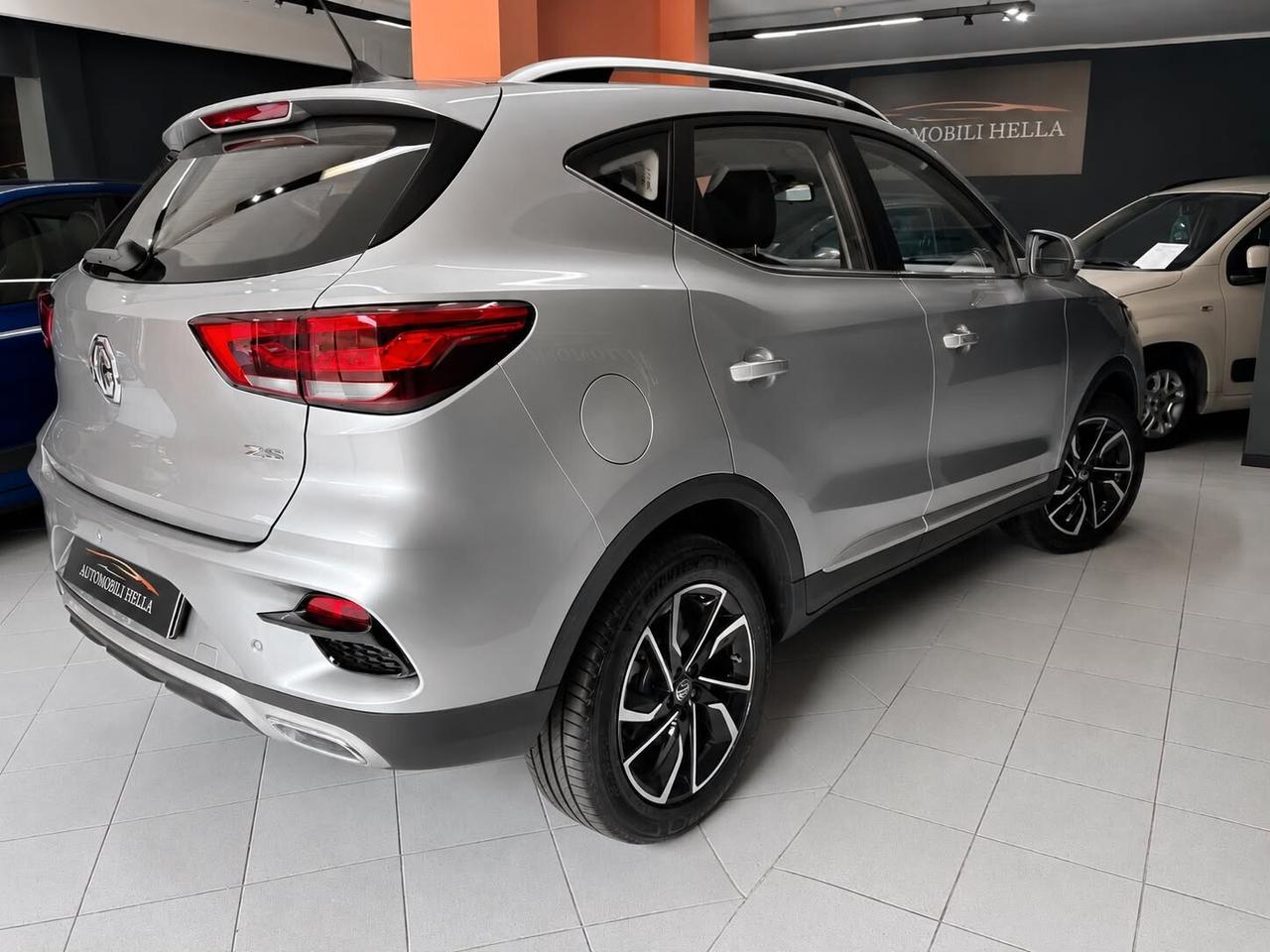 Mg ZS 11.000 Km ( senza vincoli)