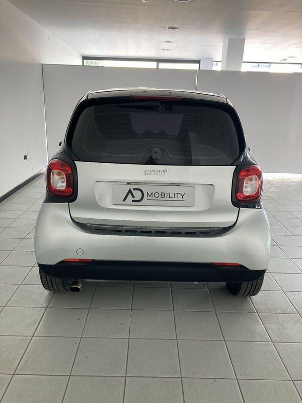 smart forfour 70 1.0 52kW brabus style
