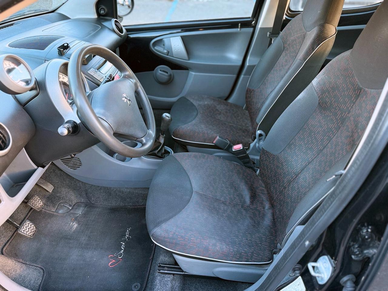 Peugeot 107 1.0 68CV 5p. - 2011