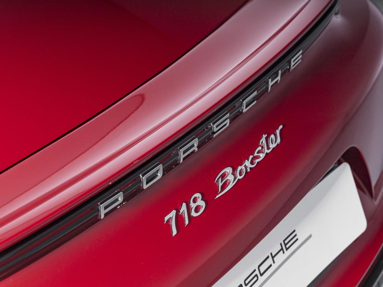 Porsche 718 Boxster 2.0 300cv pdk