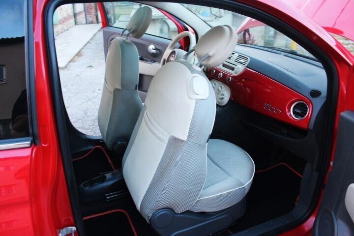 Fiat 500 1.2 Lounge TETTO PANORAMICO CERCHI IN LEGA RADIO CD CARROZZERIA SENZA UN GRAFFIO