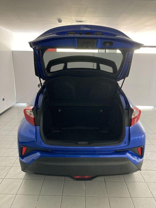 Toyota C-HR 1.8 Hybrid E-CVT Trend