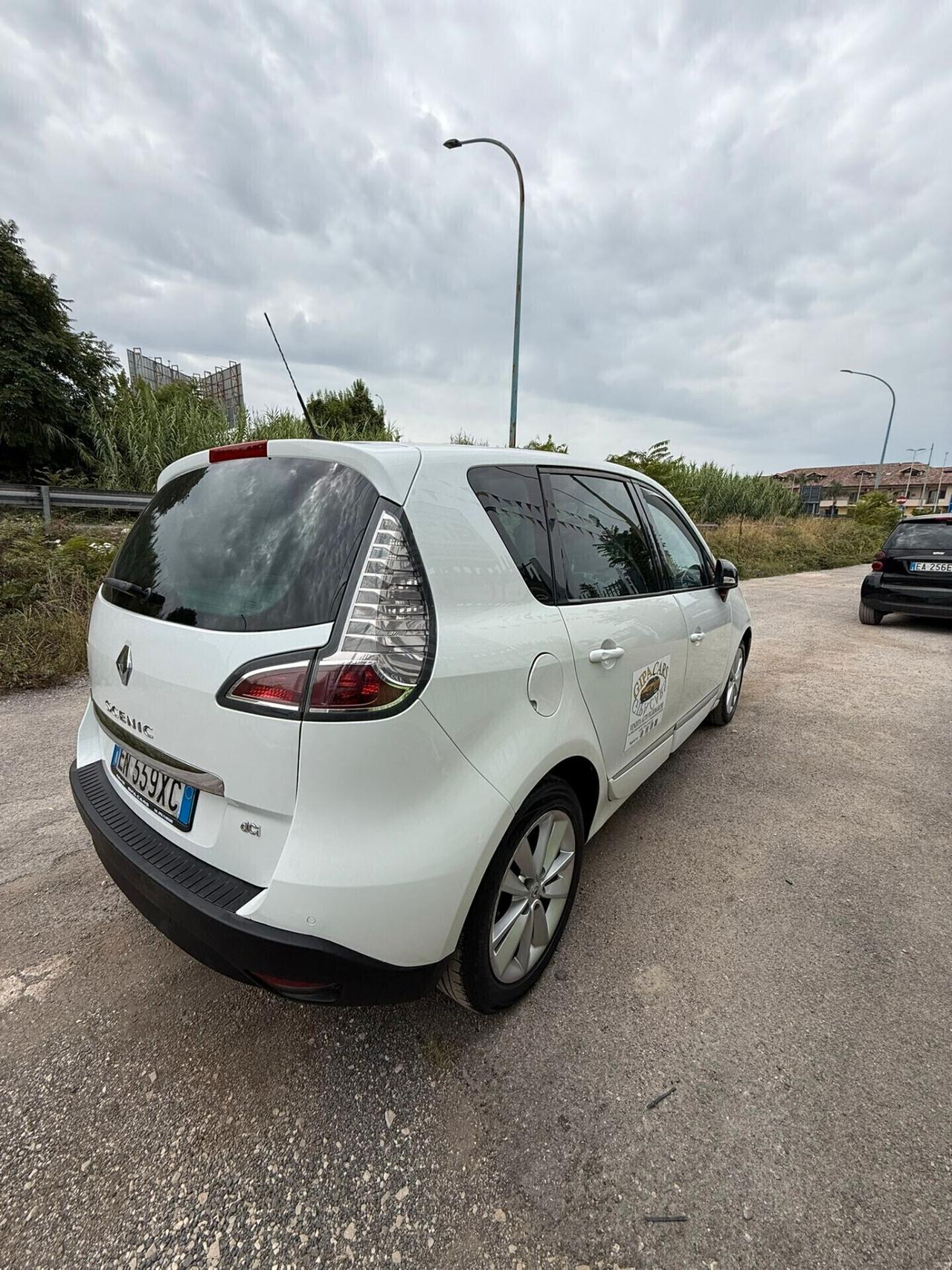 Renault Scenic Scénic 1.5 dCi 110CV EDC Bose