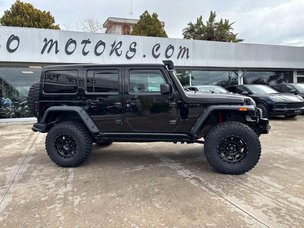 Jeep Wrangler Unlimited 2.8 CRD DPF Sahara Auto 2012 / KM 123.000 Tua a solo 320 Euro al mese