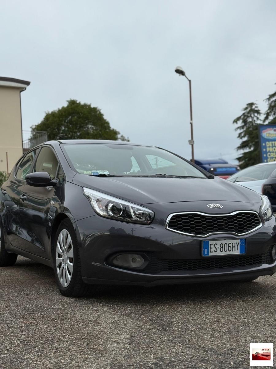 KIA - cee'd - 1.6 CRDi 110CV 5 porte Cool