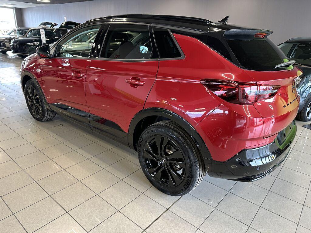 Opel Grandland 1.2 GS AT8