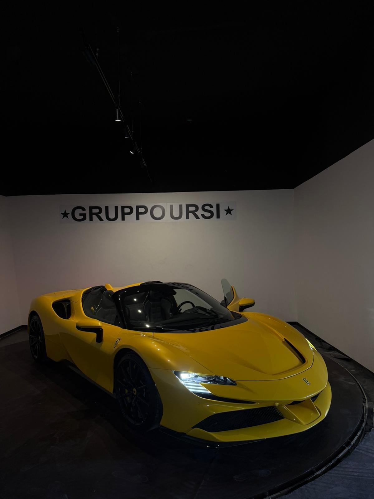 Ferrari SF90 Spider 1000cv