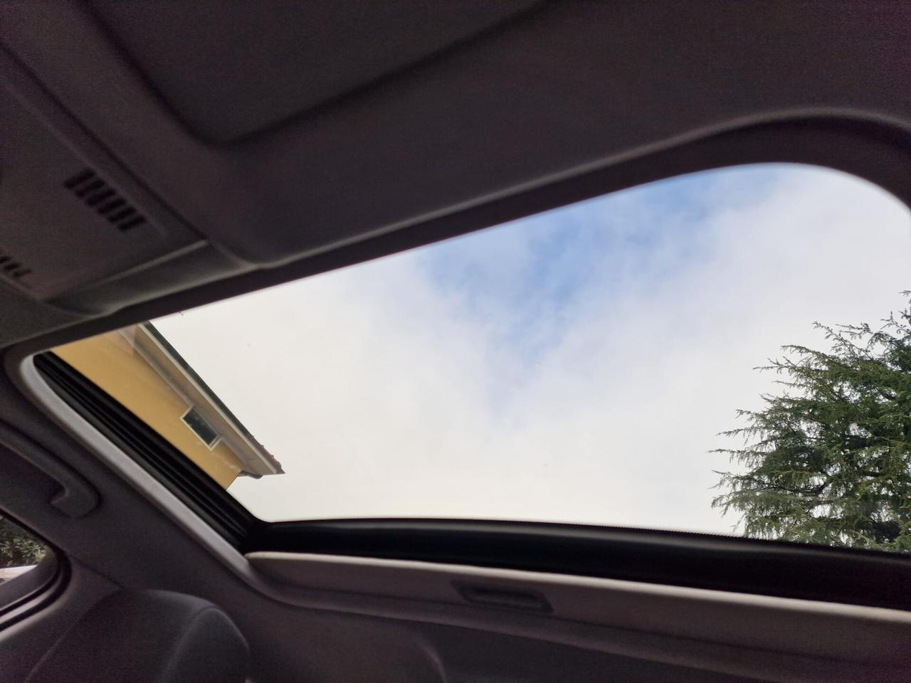 Bmw 116i cat 5 porte Futura