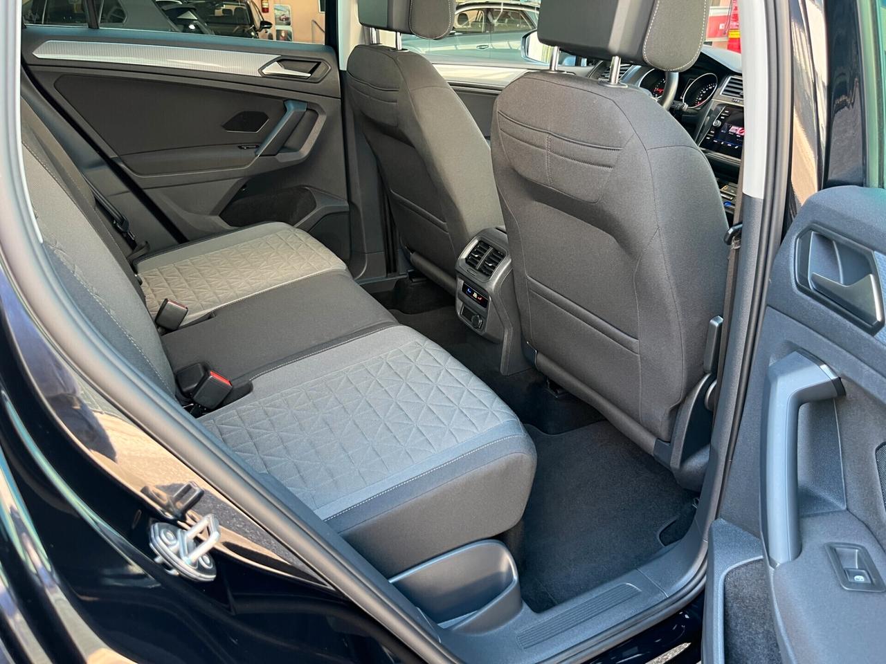 Volkswagen Tiguan 2.0 TDI 150 CV SCR DSG **KM 78811**