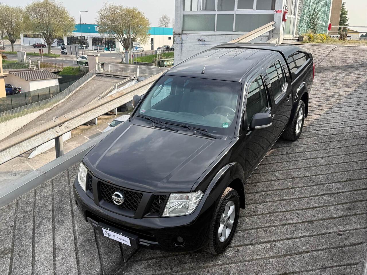 Nissan Navara 2.5 dCi 190CV Manuale
