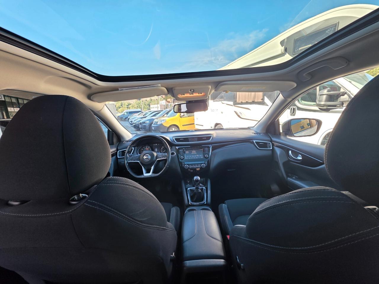 Nissan Qashqai 1.3 DIG-T 140 CV Tekna+