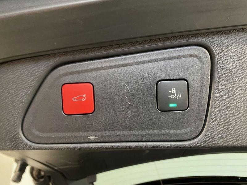 Peugeot 3008 Hybrid4 300 e-EAT8 GT Pack