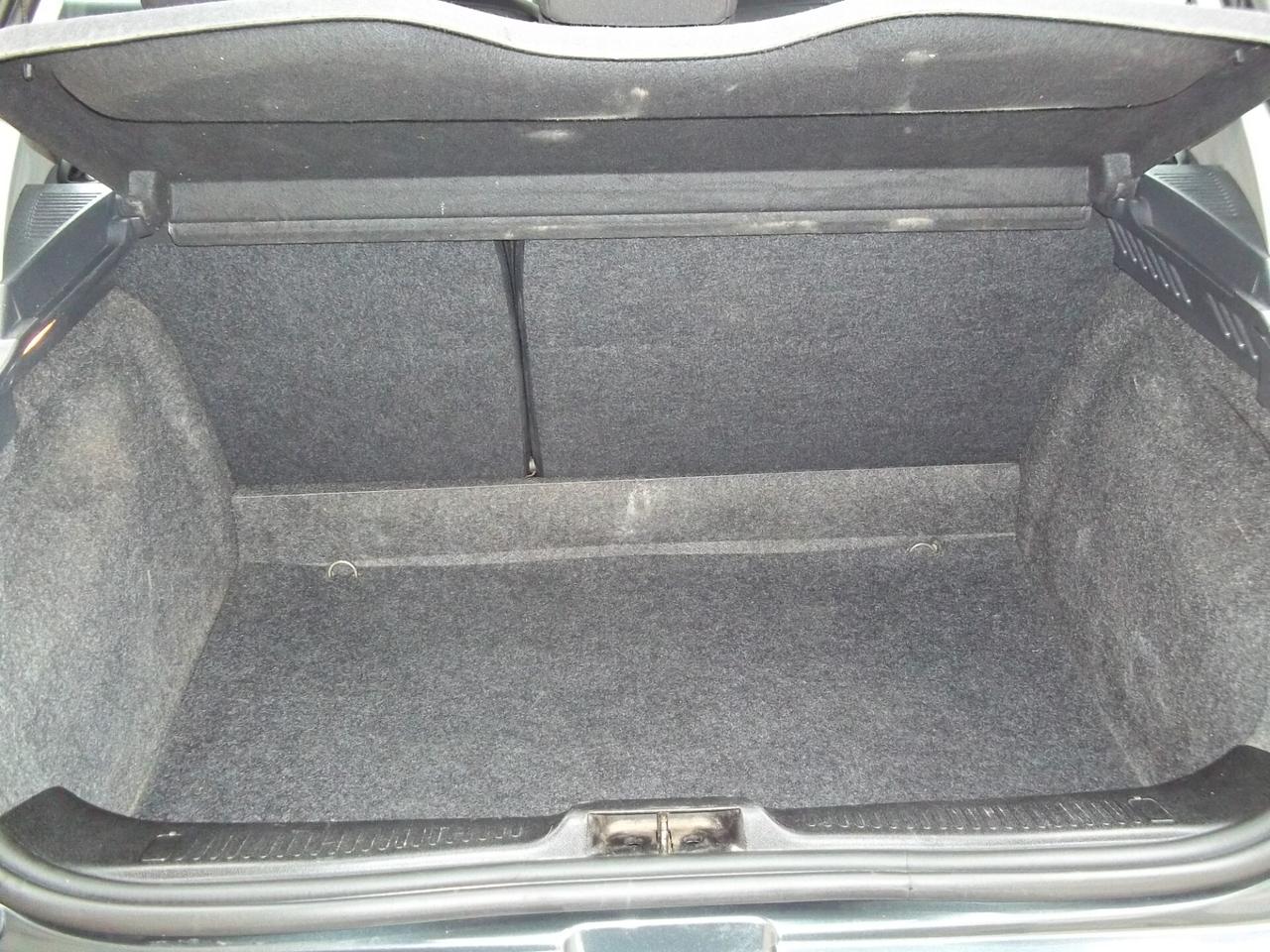 Renault Clio III 1.2 16v 5p Comfort Uniproprietario 117.600 km