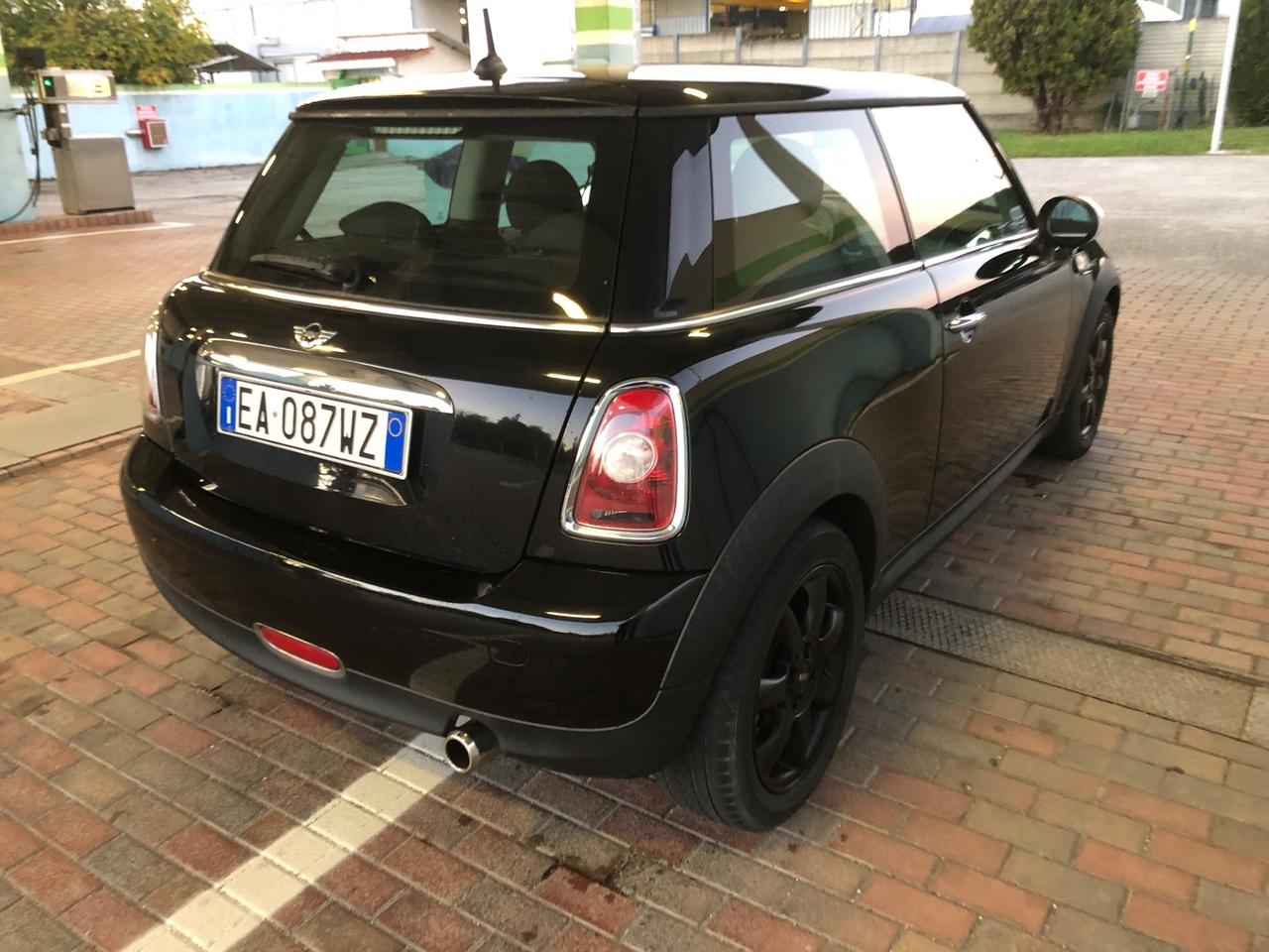 MINI ONE 1.4 BENZINA - KM 92000