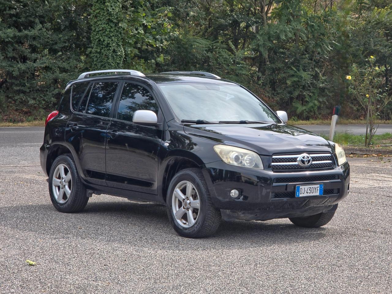 Toyota RAV 4 RAV4 2.2 D-4D 136 CV Luxury 2007-E4 4x4 Manuale