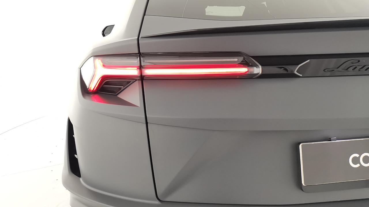 LAMBORGHINI Urus - Urus 4.0 V8 S auto