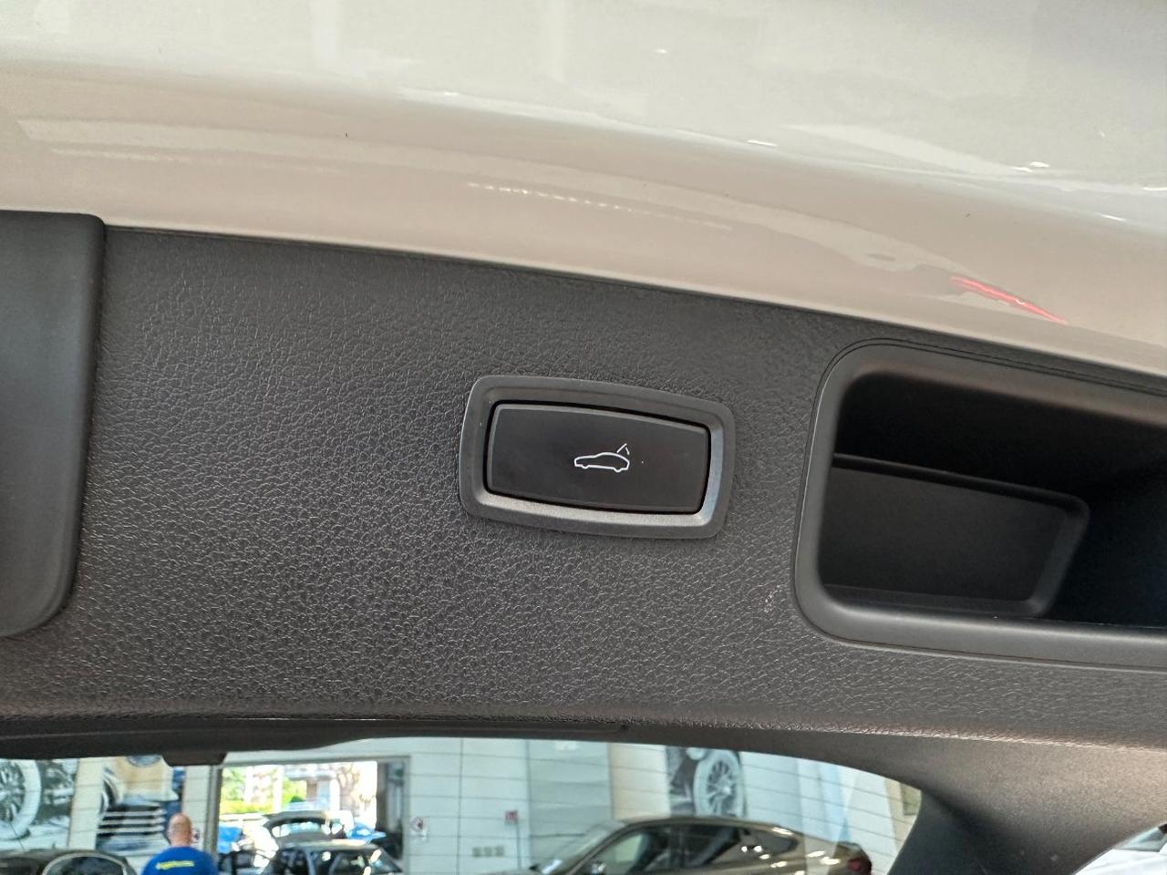 Porsche Macan 2.0 265cv PDK-21"-PDLS-PASM-Pelle nera-Scarichi Sport