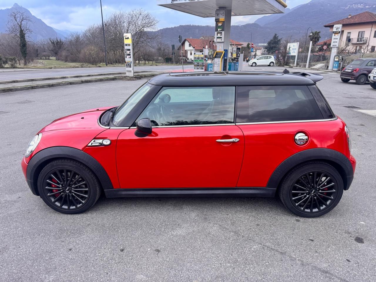Mini 1.6 16V John Cooper Works 211CV