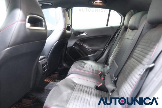 MERCEDES-BENZ GLA 220 D AUTOMATIC 4MATIC PREMIUM AMG TETTO PANORAMA