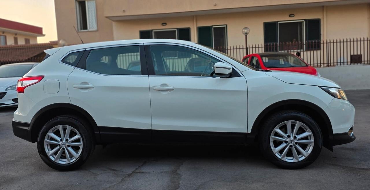 Nissan Qashqai 1.6 dCi 2WD Acenta