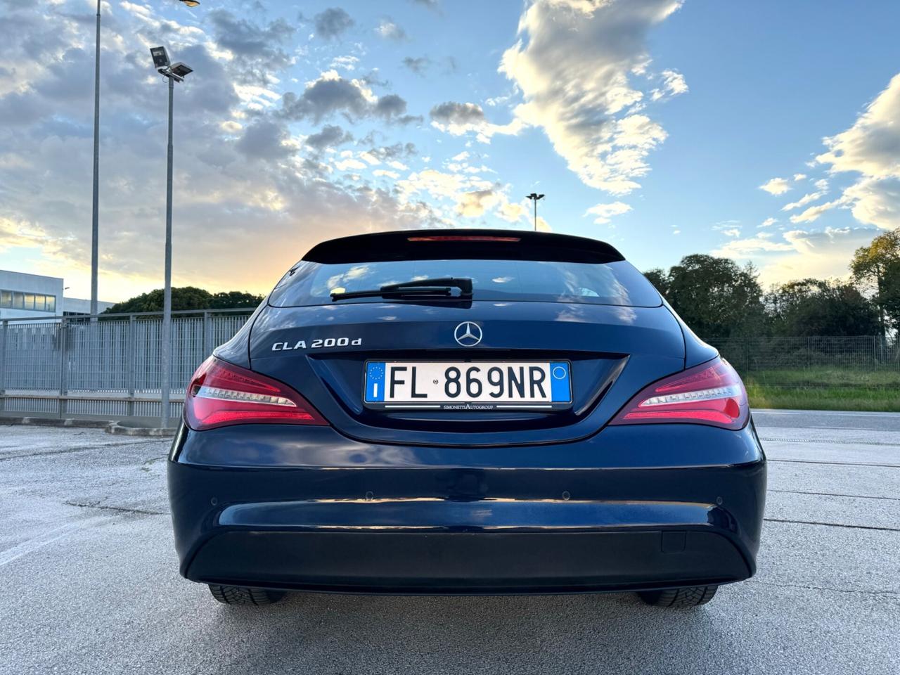 MERCEDES CLA 200d S.B. Sport - Tetto Led Navi