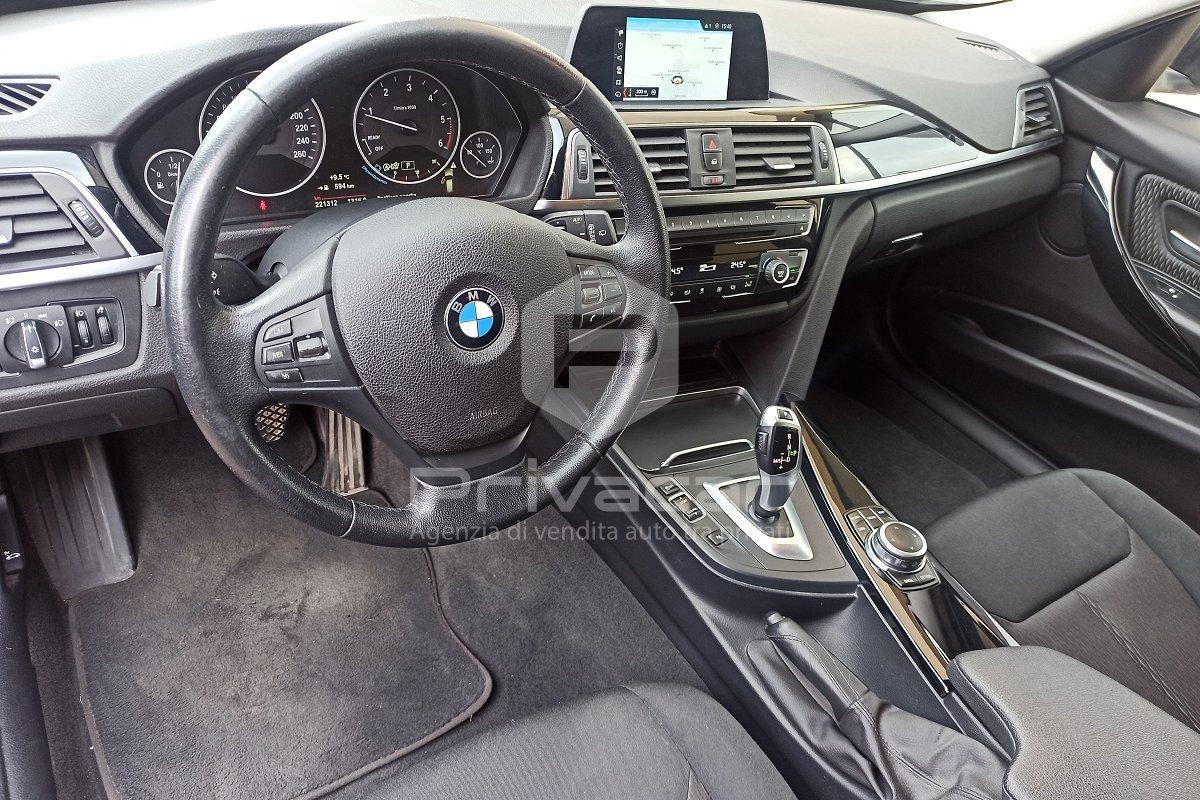BMW 320d xDrive Touring Business Advantage