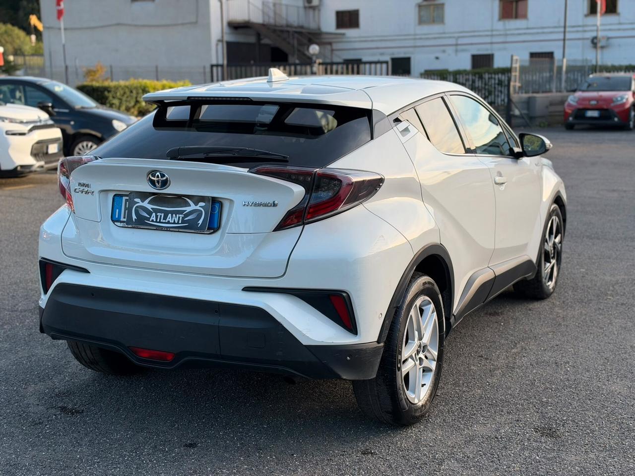 Toyota C-HR 1.8 Hybrid E-CVT Lounge