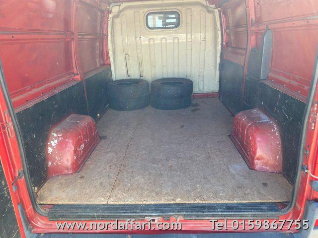 PEUGEOT Boxer 330M 2.2 HDi cat PM Furgone