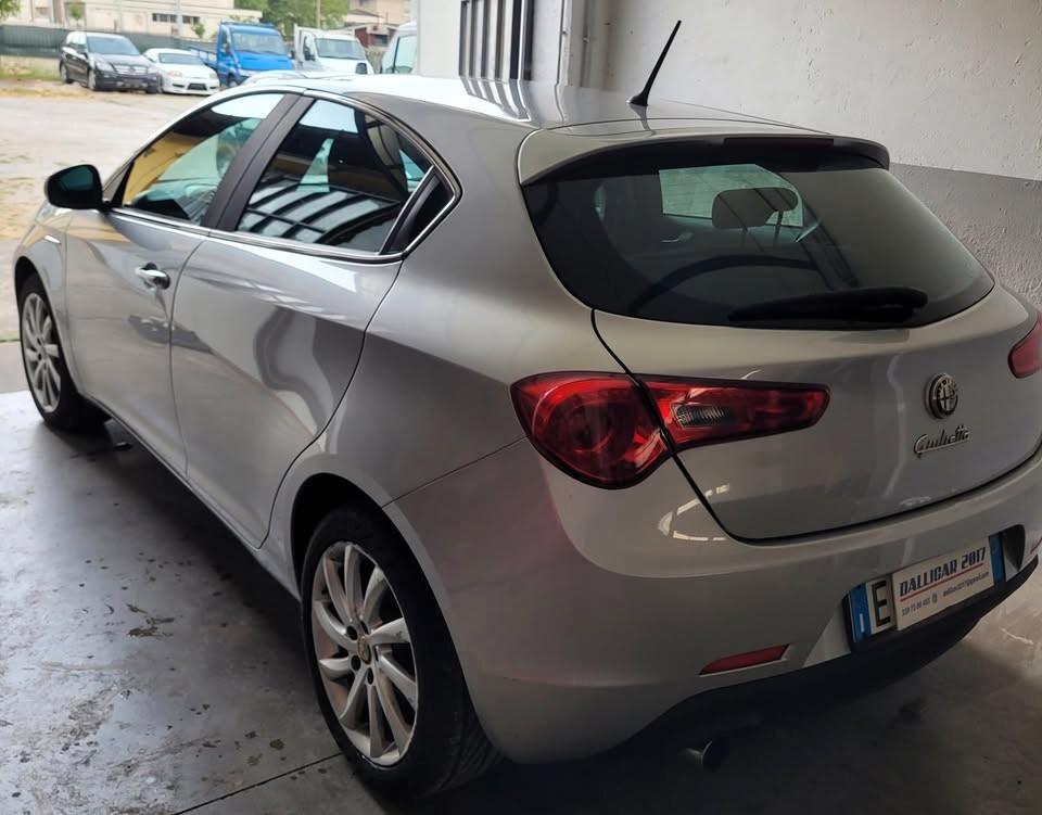 Alfa Romeo Giulietta 1.4 Turbo MultiAir Distinctive
