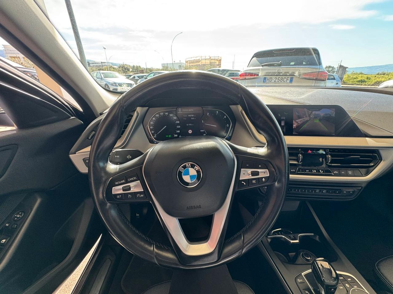 Bmw 118 118d 5p. Business Advantage