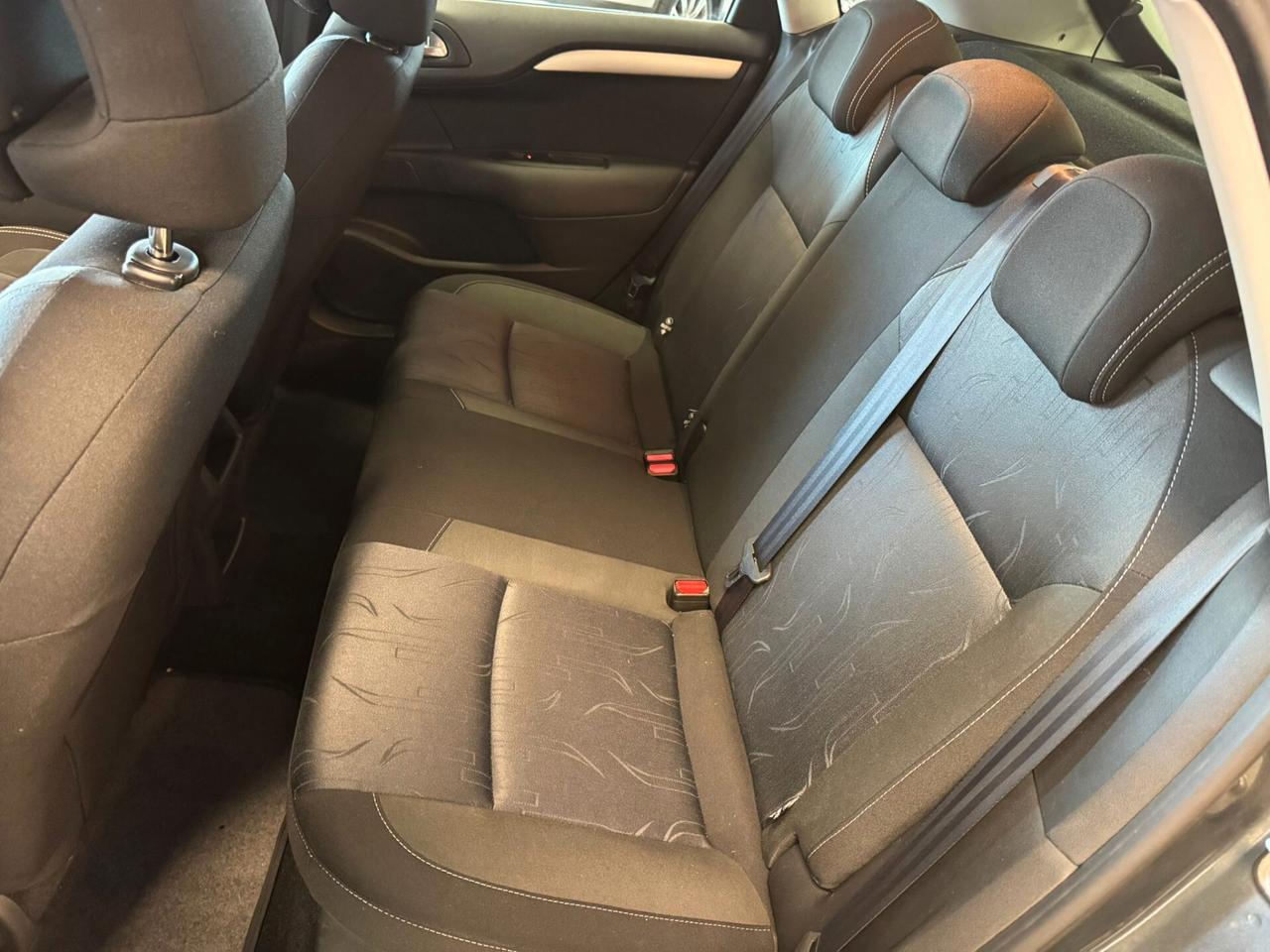 Citroen C4 1.6 e-HDi 115 airdream Exclusive