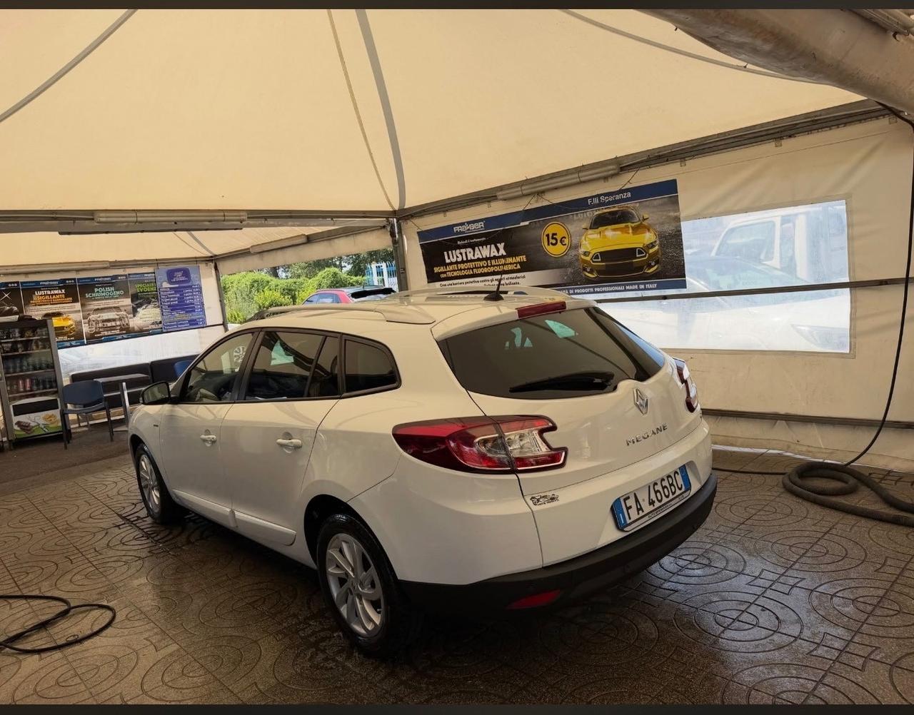 Renault Megane Mégane 1.5 dCi 110CV Start&Stop SporTour Wave