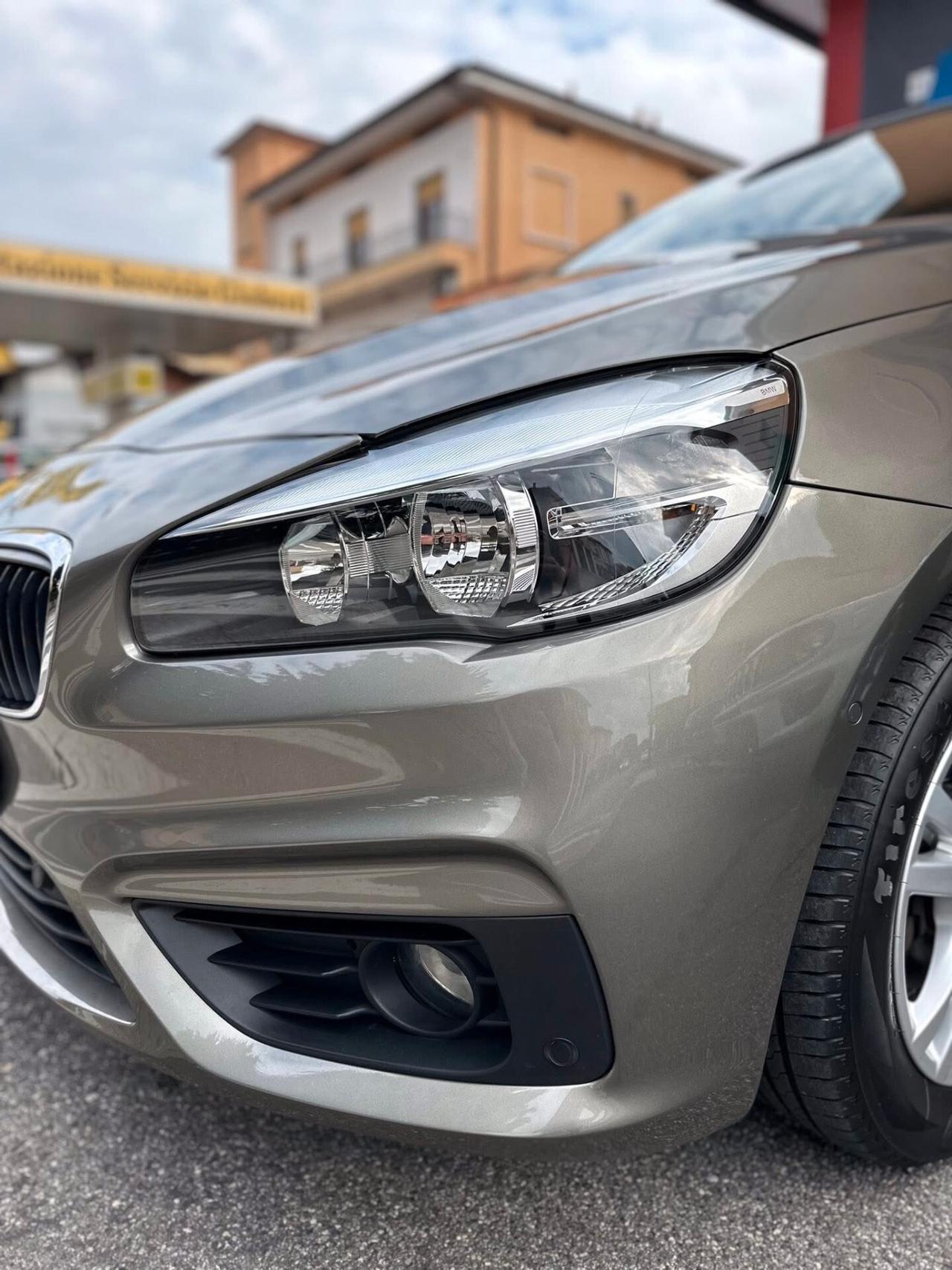 Bmw 2er Active Tourer 218d Active Tourer Sport