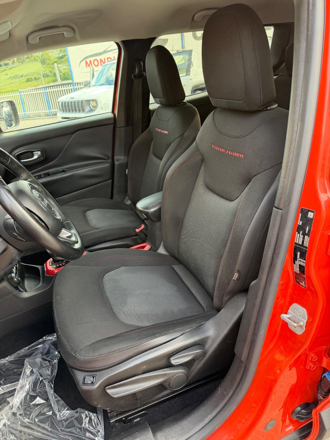 Jeep Renegade 2.0 Mjt 170CV 4WD Trailhawk