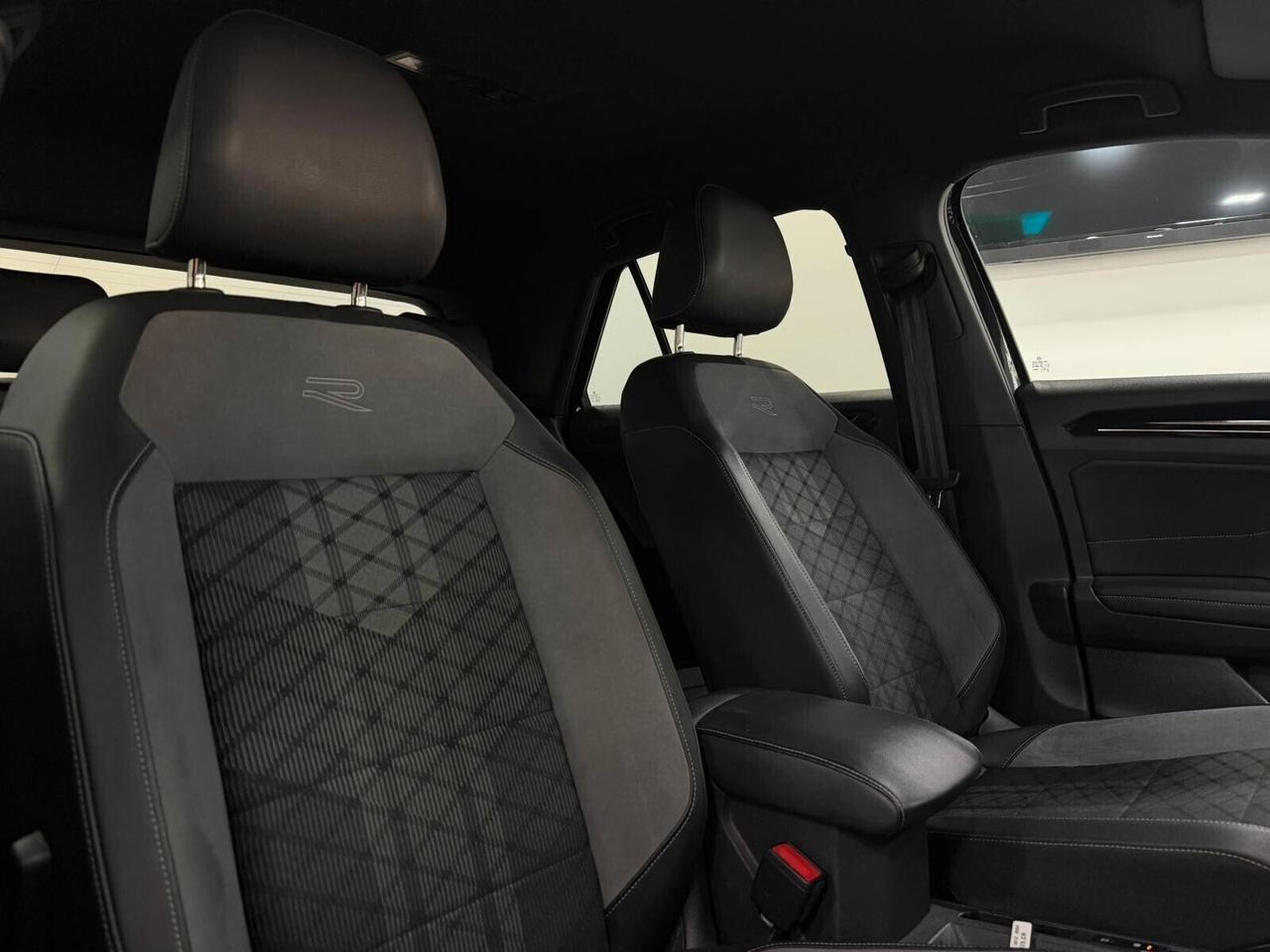 Volkswagen T-Roc 2.0 TDI SCR 150 CV DSG R-Line
