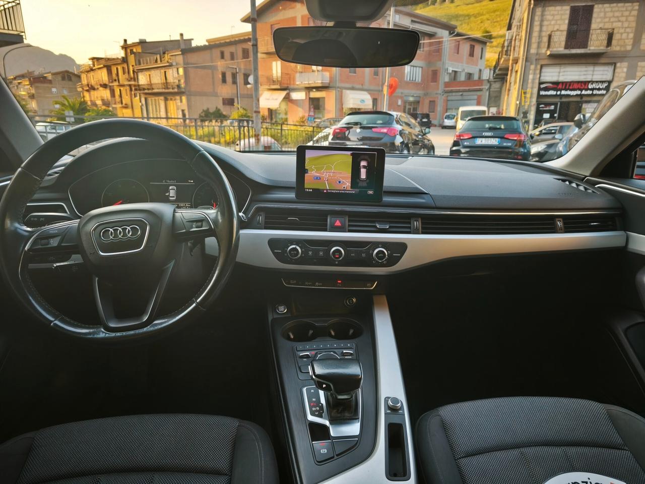 Audi A4 Avant 2.0 tdi 150 CV S-tr Distr fatta