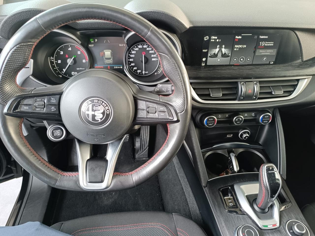 Alfa Romeo Stelvio 2.2 Turbodiesel 160 CV AT8 RWD Business Sport