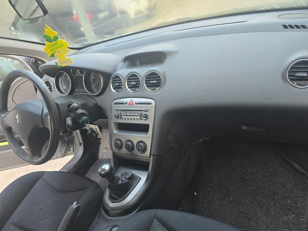 Peugeot 308 1.4 VTi 95CV 5p. Premium