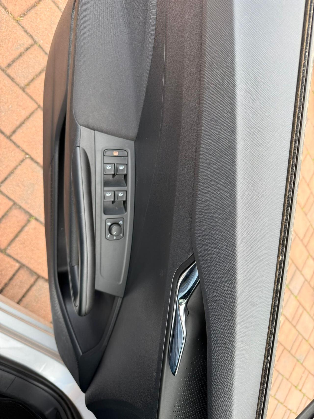 SKODA FABIA 1,0 TSI 80 CV AMBITION 5P