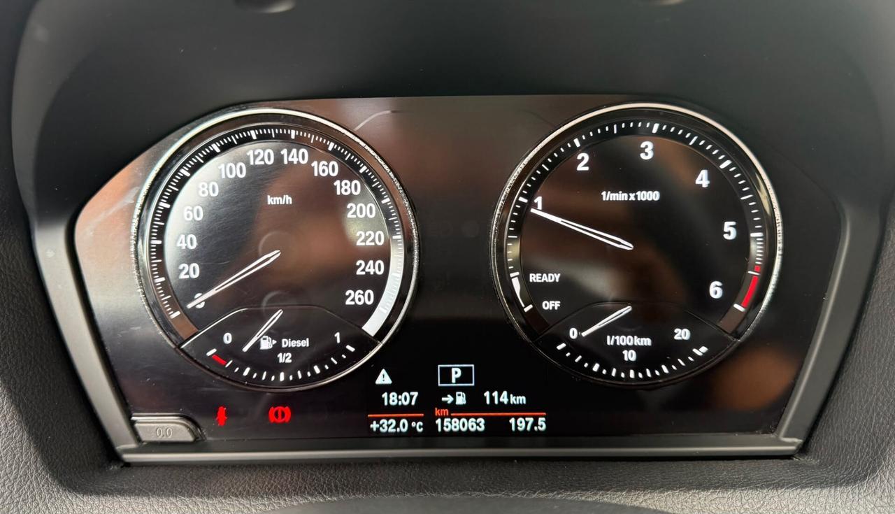 Bmw 116 116d 5p. Urban
