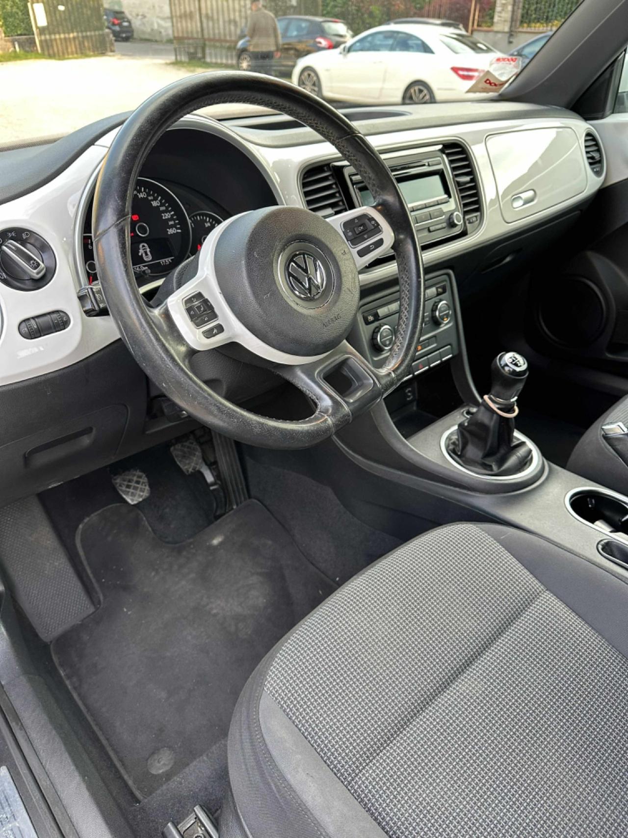 Volkswagen MAGGIOLINO BEETLE 1.6 TDI VINTAGE KMCERT
