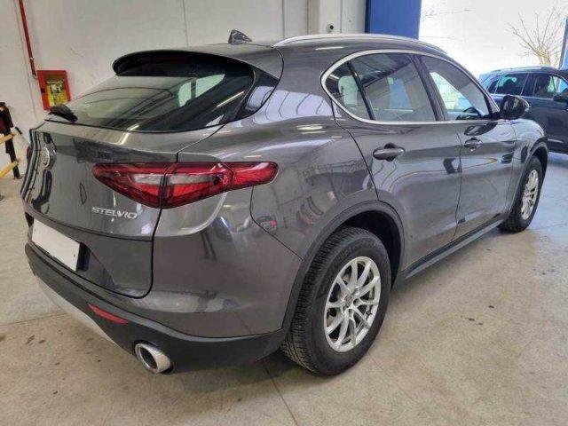 ALFA ROMEO Stelvio 2.2 Turbodiesel 190 CV AT8 Q4 Business