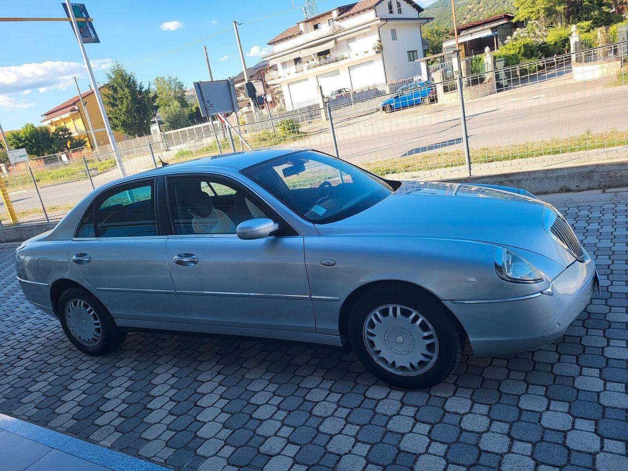 Lancia Thesis 2.4 JTD 150 cv CAMBIO MANULAE *** AMMIRAGLIA ITALIANA ***