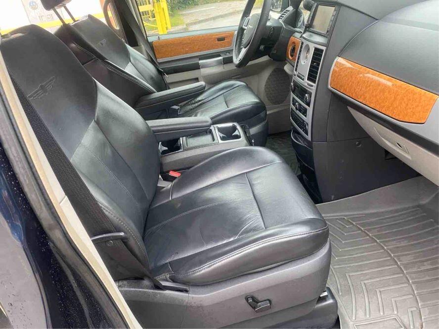 Chrysler GrandVoyager 2.8 CRD cat LX Leather Auto 7 POSTI