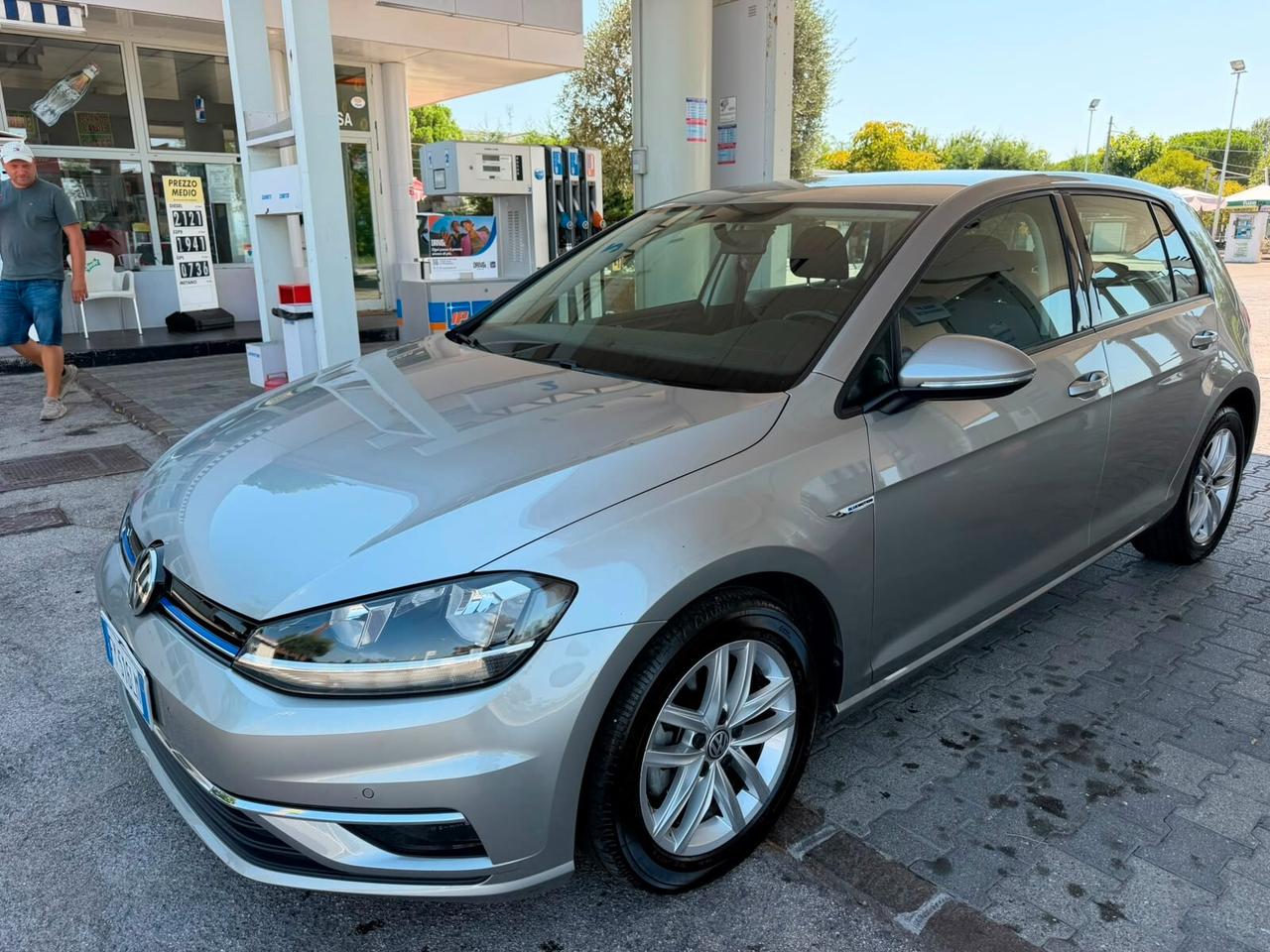 Volkswagen Golf 1.5 TGI DSG 5p. Executive BlueMotion Technology