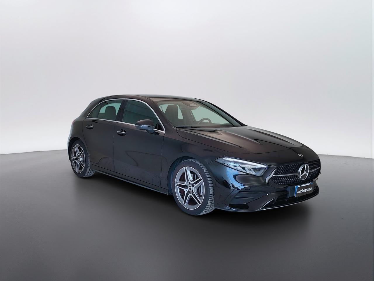 Mercedes-Benz Classe A - W177 2023 - A 180 AMG Line Advanced Plus auto