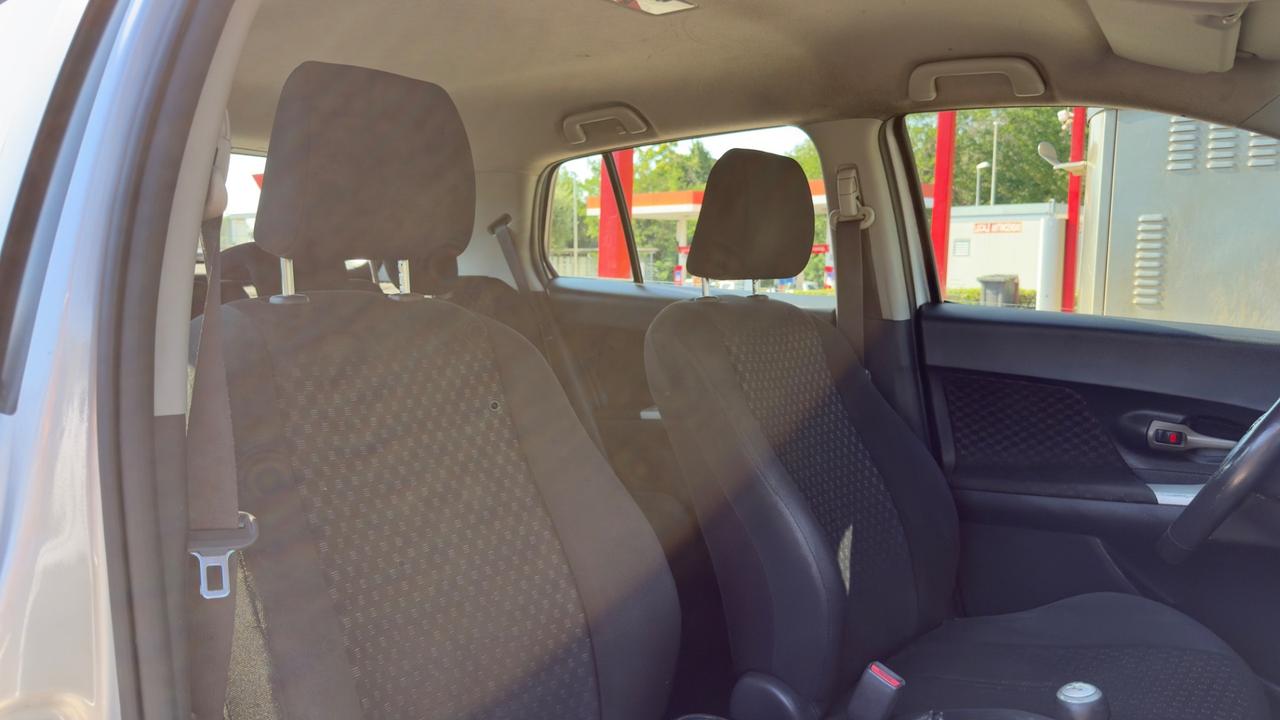 Toyota Urban Cruiser 1.3 Luxury 2010