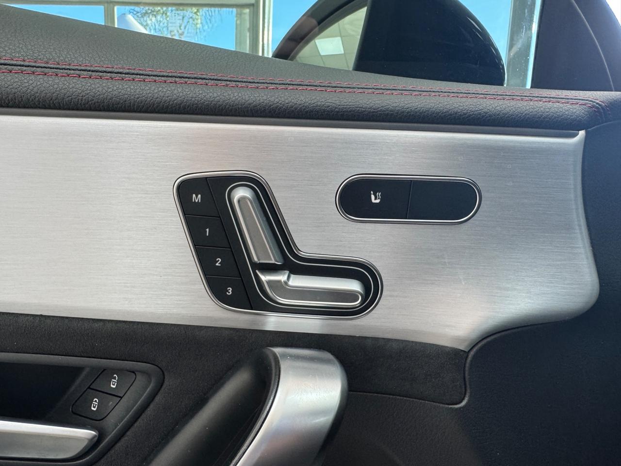 Mercedes-benz CLA 200 Automatic Premium